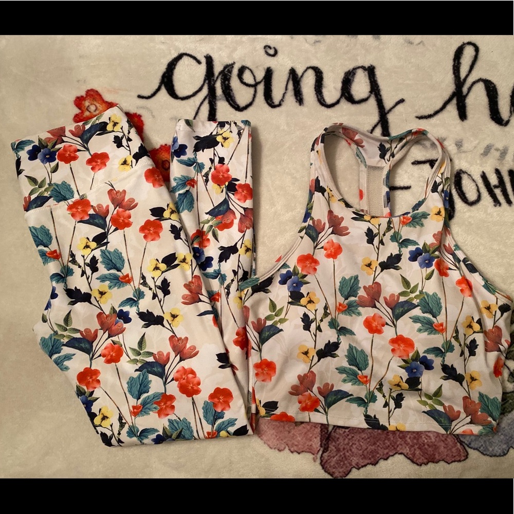 Floral Fabletics Set